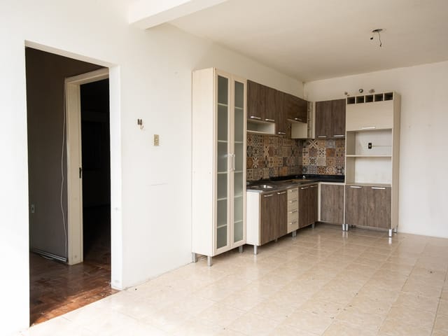 Apartamento 2 quartos e 1 banheiro, para alugar, no bairro Três Vendas em Pelotas