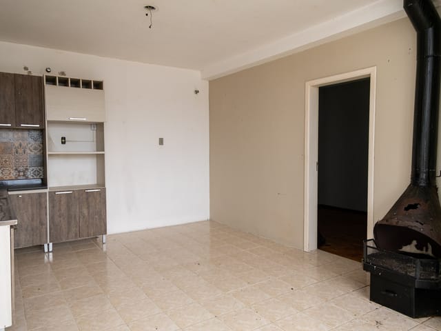 Apartamento 2 quartos e 1 banheiro, para alugar, no bairro Três Vendas em Pelotas
