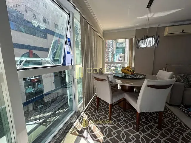 Apartamento com 110m² 3 quartos e 4 banheiros, à venda, no bairro Meia Praia em Itapema