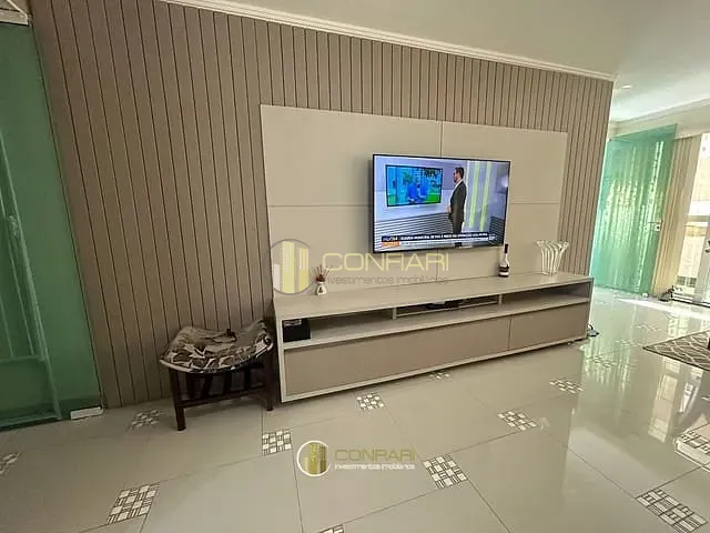 Apartamento com 110m² 3 quartos e 4 banheiros, à venda, no bairro Meia Praia em Itapema