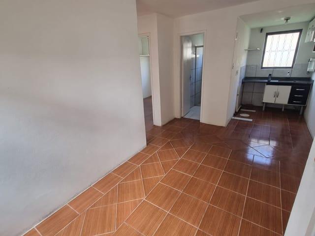 Apartamento com 61m² 2 quartos e 1 banheiro, à venda, no bairro Centro em Pelotas