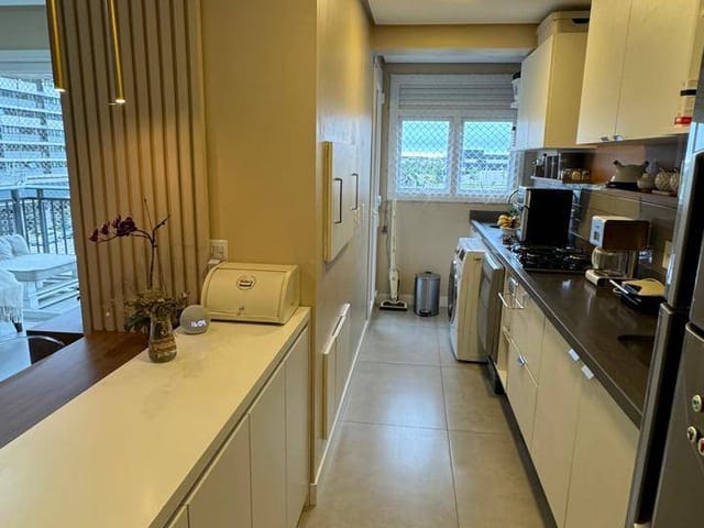 Apartamento com 134m² 3 quartos e 2 banheiros, à venda, no bairro São Gonçalo em Pelotas