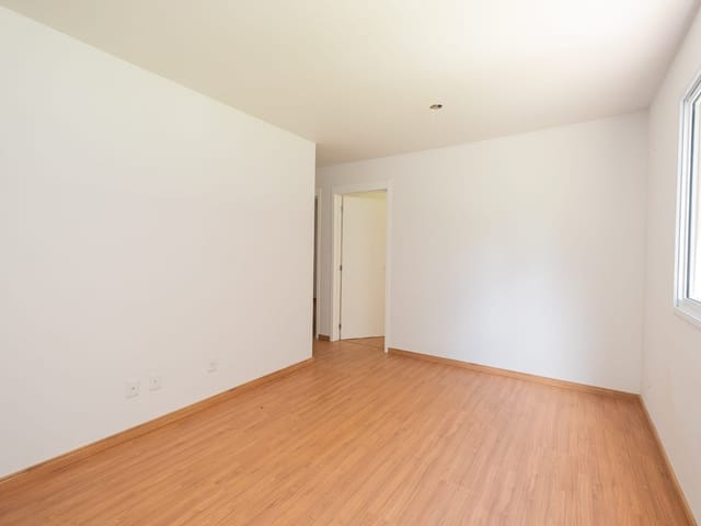 Apartamento com 72m² 2 quartos e 1 banheiro, à venda, no bairro São Gonçalo em Pelotas