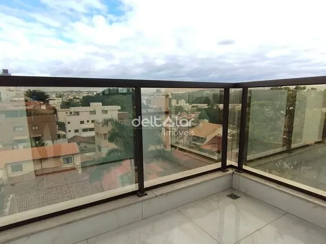 Apartamento com 132m² 4 quartos e 3 banheiros, à venda, no bairro Santa Rosa em Belo Horizonte