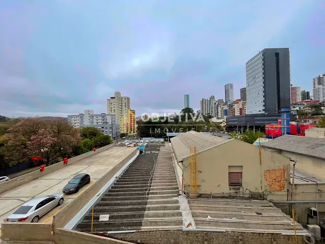 Apartamento 2 quartos e 2 banheiros, para alugar, no bairro Centro em Novo Hamburgo