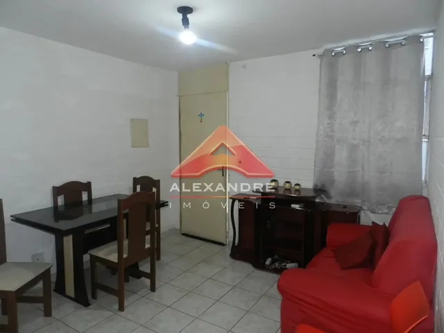 Apartamento com 10m² 2 quartos e 1 banheiro, para alugar, no bairro Vila Industrial em São José Dos Campos