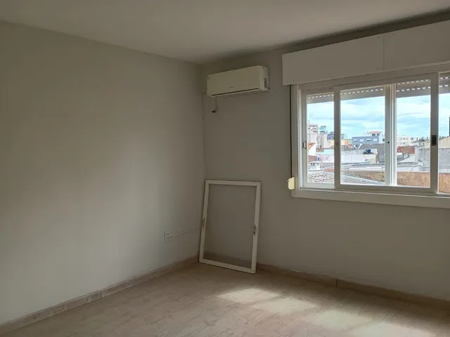 Kitnet com 36m² 1 quarto e 1 banheiro, à venda, no bairro Centro em Pelotas