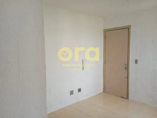 Apartamento com 53m² 2 quartos e 1 banheiro, à venda, no bairro Fragata em Pelotas