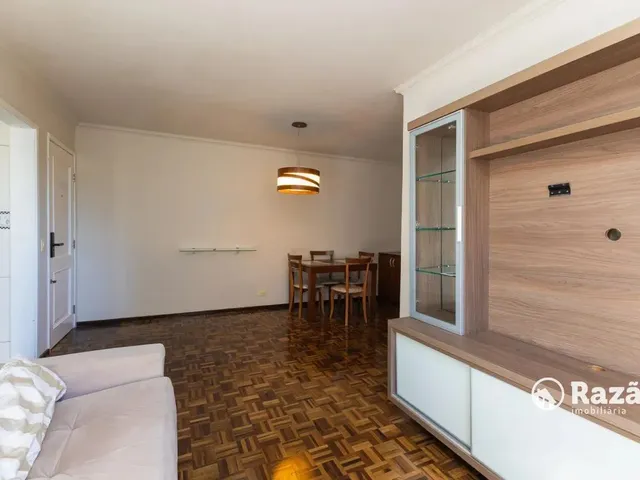 Apartamento 2 quartos e 1 banheiro, para alugar, no bairro Centro Cívico em Curitiba