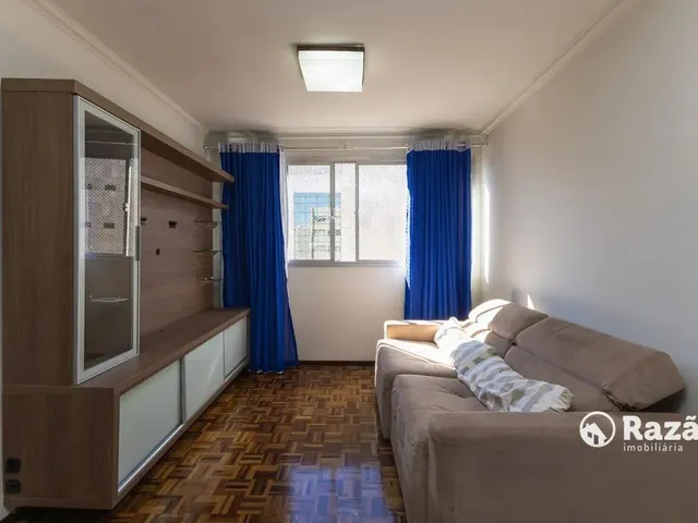 Apartamento 2 quartos e 1 banheiro, para alugar, no bairro Centro Cívico em Curitiba