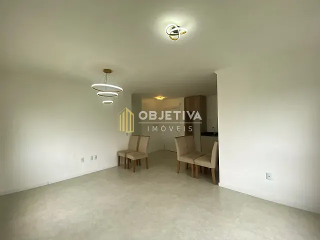 Apartamento 3 quartos e 2 banheiros, para alugar, no bairro Centro em Novo Hamburgo