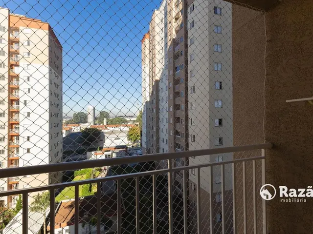 Apartamento 2 quartos e 1 banheiro, para alugar, no bairro Pinheirinho em Curitiba