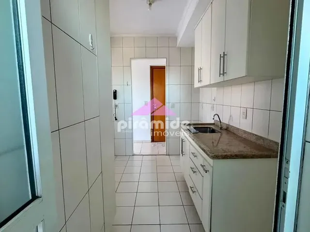 Apartamento com 80m² 3 quartos e 2 banheiros, para alugar, no bairro Santana em São José Dos Campos