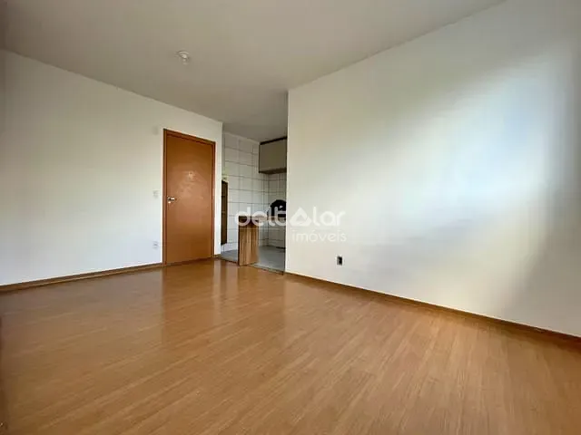 Apartamento com 48m² 2 quartos e 1 banheiro, à venda, no bairro Planalto em Belo Horizonte