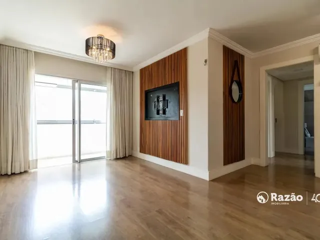 Apartamento para alugar, no bairro Água Verde em Curitiba