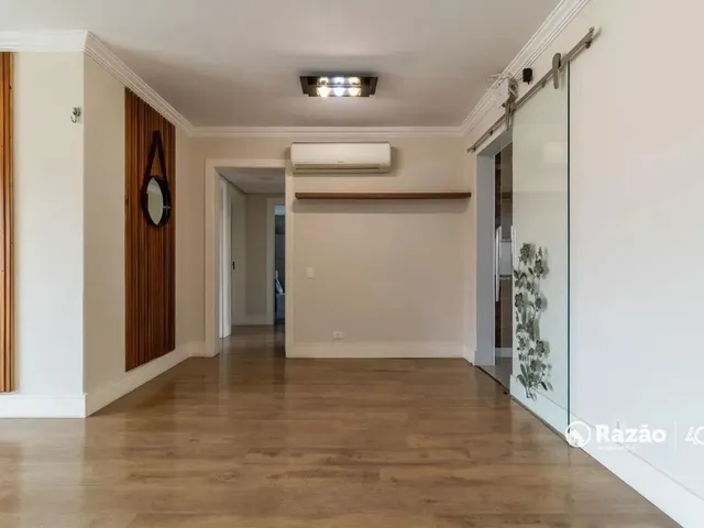 Apartamento para alugar, no bairro Água Verde em Curitiba