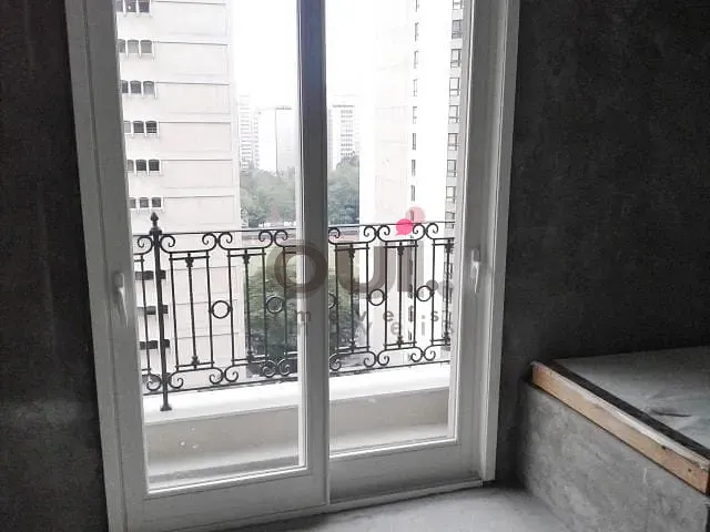 Apartamento 5 quartos e 5 banheiros, à venda, no bairro Jardim Paulistano em São Paulo