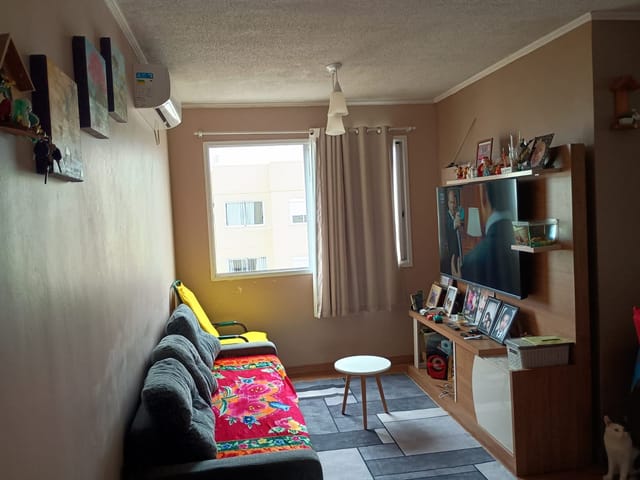 Apartamento com 54m² 2 quartos e 1 banheiro, à venda, no bairro Areal em Pelotas