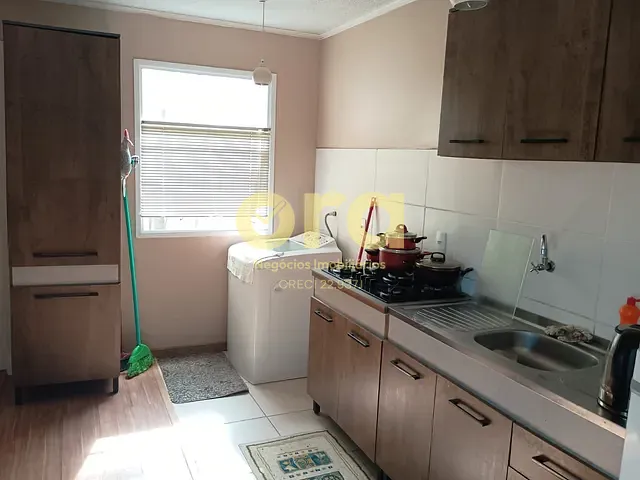 Apartamento com 54m² 2 quartos e 1 banheiro, à venda, no bairro Areal em Pelotas