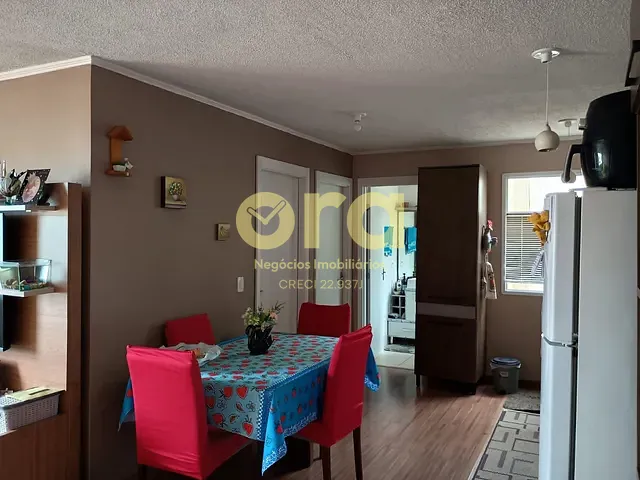 Apartamento com 54m² 2 quartos e 1 banheiro, à venda, no bairro Areal em Pelotas