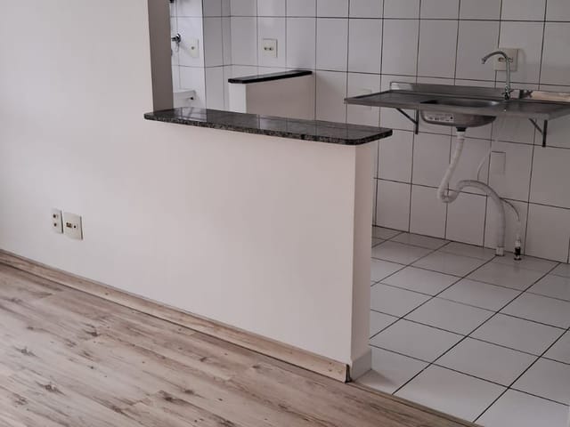 Apartamento 2 quartos e 1 banheiro, à venda, no bairro Areal em Pelotas