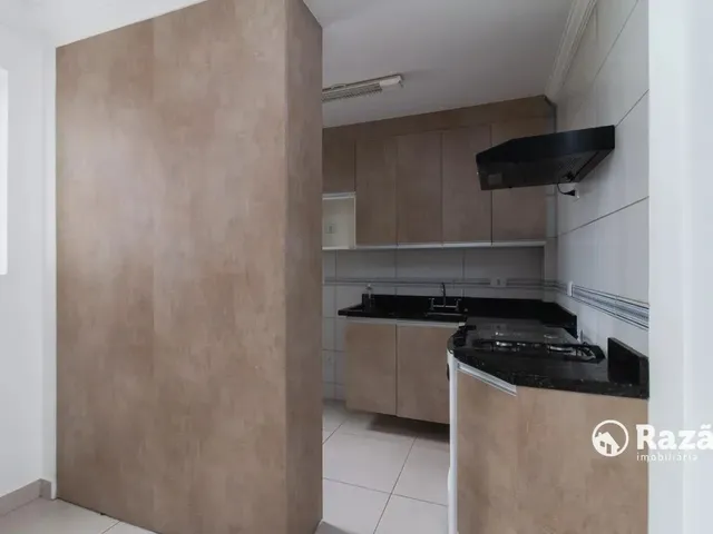 Apartamento 2 quartos e 1 banheiro, para alugar, no bairro Tingui em Curitiba