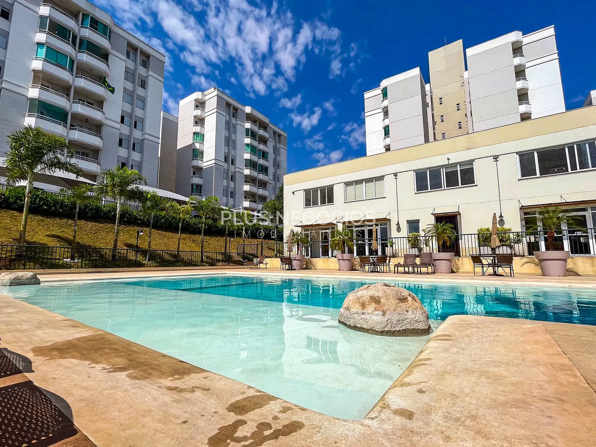 Apartamento, 3 quartos, 80 m² - Foto 2