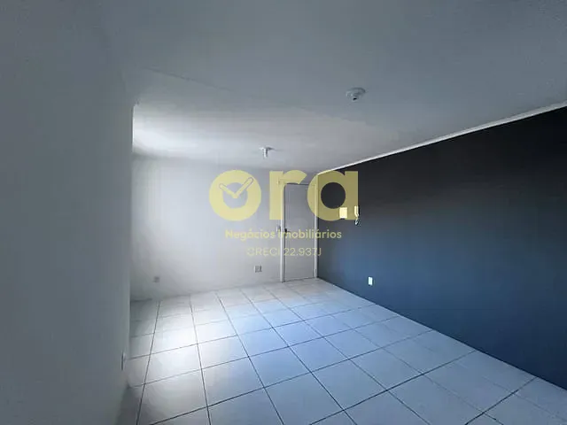 Apartamento com 72m² 2 quartos e 1 banheiro, à venda, no bairro Três Vendas em Pelotas