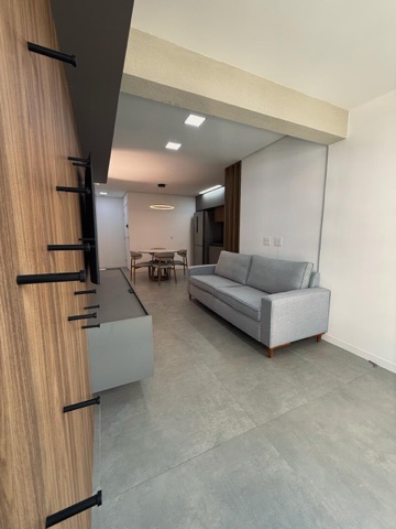 Apartamento 2 quartos e 2 banheiros, para alugar, no bairro Alphaville Centro Industrial e Empresarial/Alphaville. em Barueri