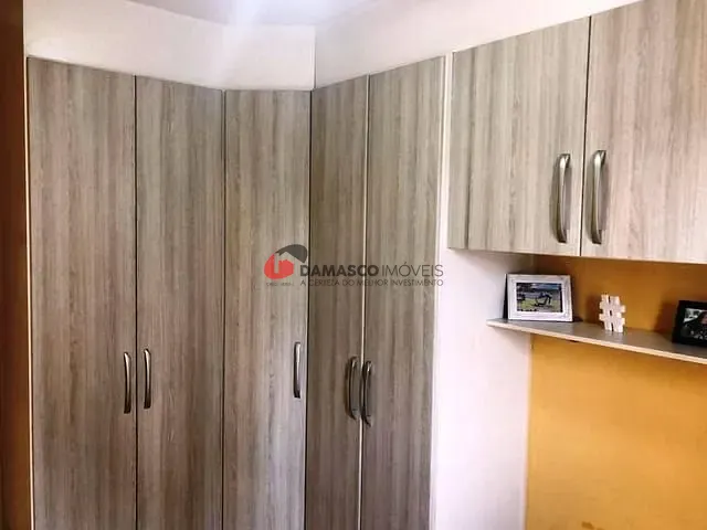 Apartamento 2 quartos e 1 banheiro, à venda, no bairro Vila Alzira em Santo André