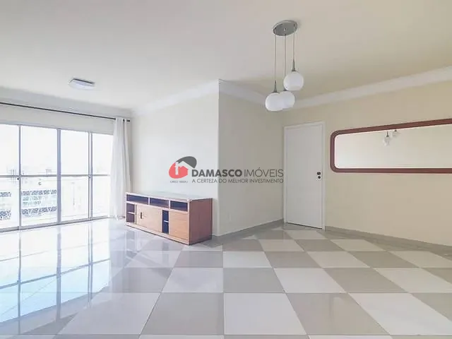 Apartamento 4 quartos e 1 banheiro, para alugar, no bairro Santo Antônio em São Caetano do Sul