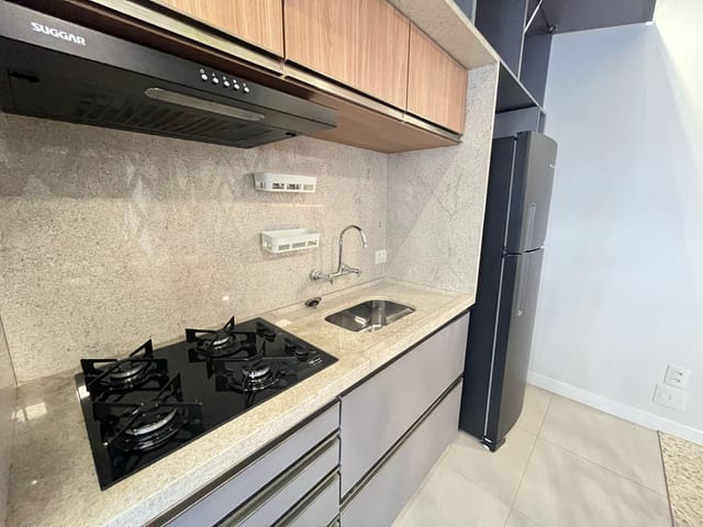 Apartamento 1 quarto e 2 banheiros, para alugar, no bairro Gleba Palhano em Londrina