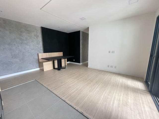 Apartamento com 81m² 2 quartos e 2 banheiros, para alugar, no bairro Terra Bonita em Londrina