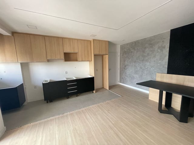 Apartamento com 81m² 2 quartos e 2 banheiros, para alugar, no bairro Terra Bonita em Londrina