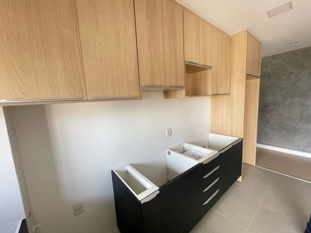 Apartamento com 81m² 2 quartos e 2 banheiros, para alugar, no bairro Terra Bonita em Londrina