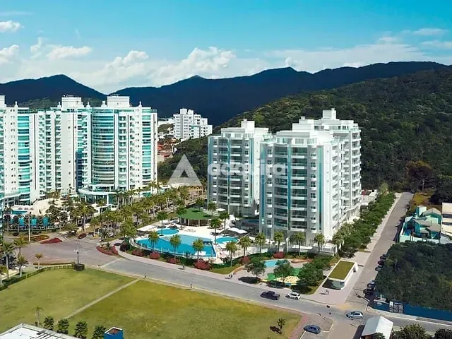 Apartamento com 208m² 3 quartos e 4 banheiros, à venda, no bairro Praia Brava de Itajaí em Itajaí