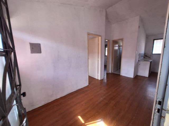 Apartamento 2 quartos e 1 banheiro, à venda, no bairro Areal em Pelotas