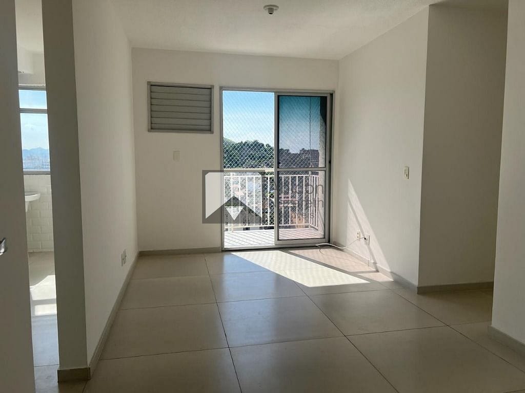 Apartamento à venda com 2 quartos, 70m² - Foto 20