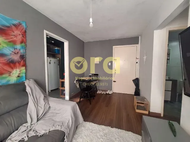 Apartamento 1 quarto e 1 banheiro, à venda, no bairro Três Vendas em Pelotas