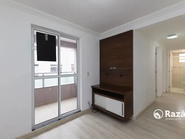 Apartamento 3 quartos e 1 banheiro, para alugar, no bairro Portão em Curitiba
