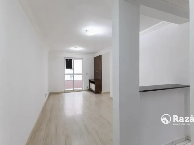 Apartamento 3 quartos e 1 banheiro, para alugar, no bairro Portão em Curitiba