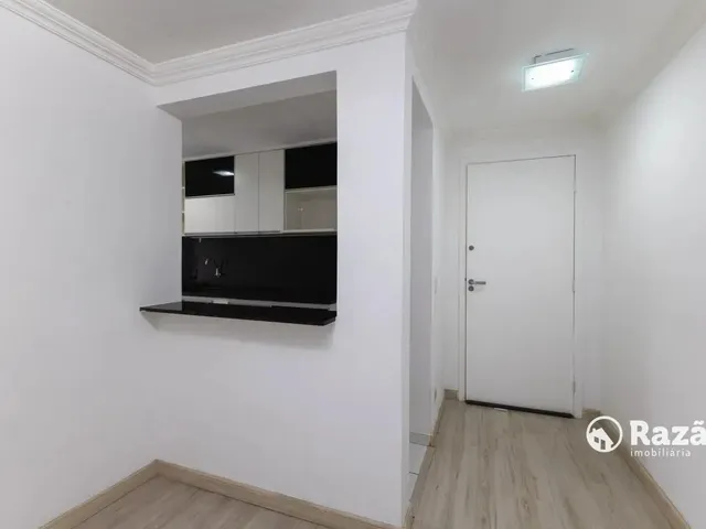 Apartamento 3 quartos e 1 banheiro, para alugar, no bairro Portão em Curitiba