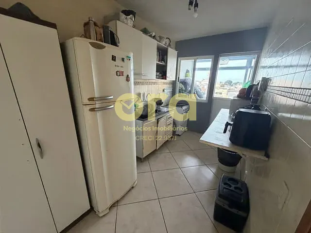 Apartamento com 81m² 3 quartos e 2 banheiros, à venda, no bairro Centro em Pelotas
