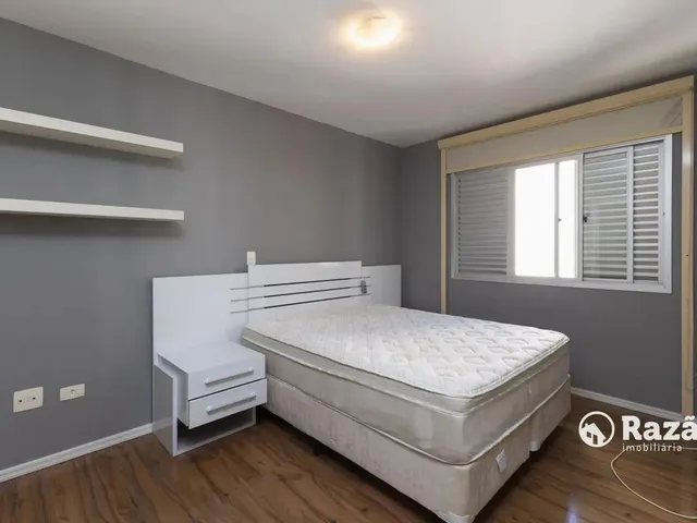 Apartamento 2 quartos e 2 banheiros, para alugar, no bairro Bigorrilho em Curitiba