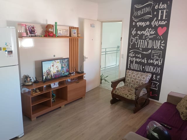 Apartamento com 59m² 2 quartos e 1 banheiro, à venda, no bairro Fragata em Pelotas