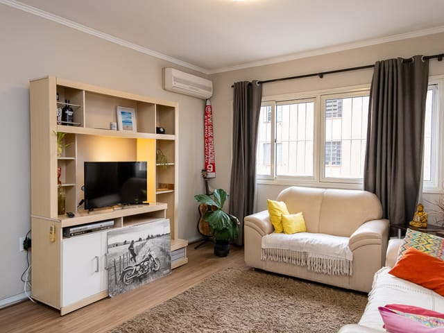 Apartamento 2 quartos e 2 banheiros, à venda, no bairro Centro em Pelotas