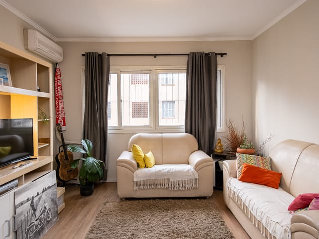 Apartamento 2 quartos e 2 banheiros, à venda, no bairro Centro em Pelotas