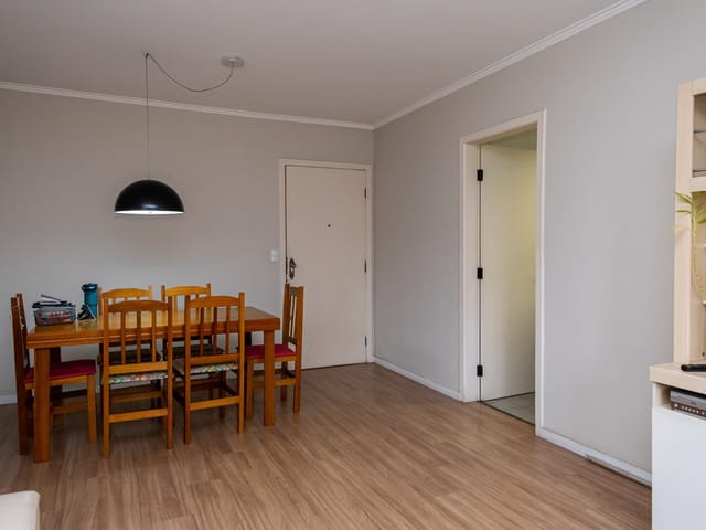 Apartamento 2 quartos e 2 banheiros, à venda, no bairro Centro em Pelotas