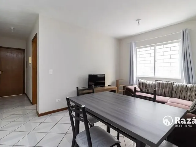 Apartamento 2 quartos e 1 banheiro, para alugar, no bairro Cajuru em Curitiba