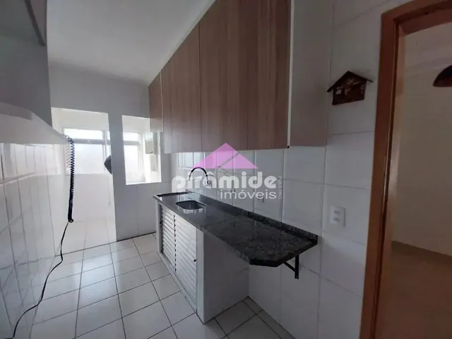 Apartamento com 10m² 2 quartos e 1 banheiro, para alugar, no bairro Vila Industrial em São José Dos Campos